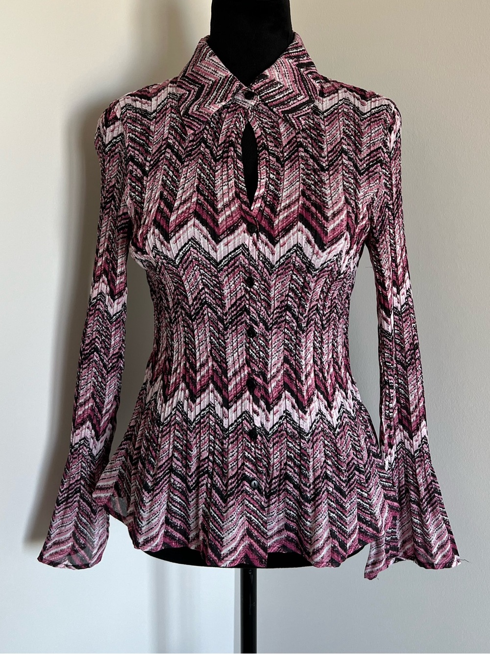 Sunny Leigh Black and Pink Chevron Keyhole Boho Blouse with Flared Sleeves